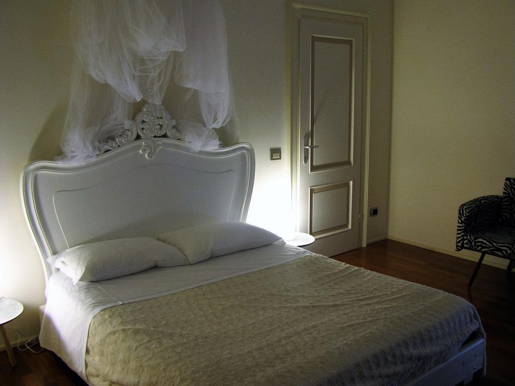 Domus Nova Residenza Il B&B Мантова Екстериор снимка