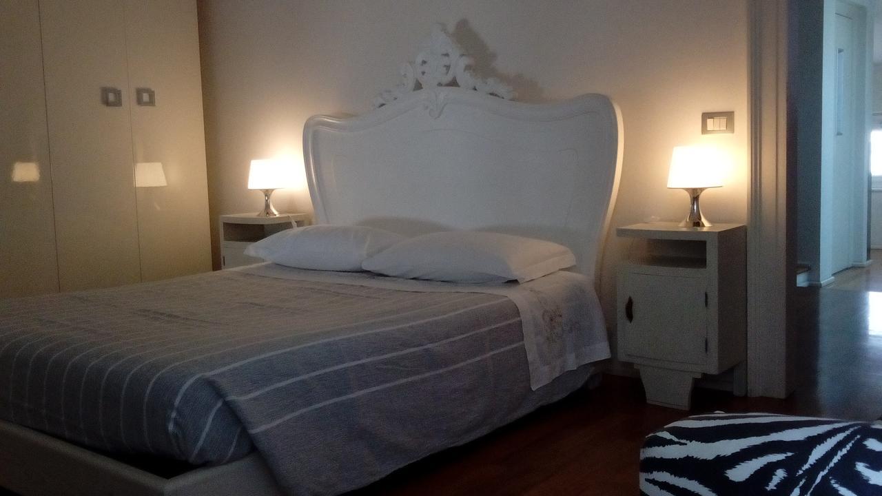 Domus Nova Residenza Il B&B Мантова Екстериор снимка