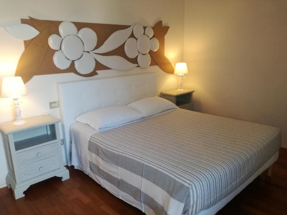 Domus Nova Residenza Il B&B Мантова Екстериор снимка